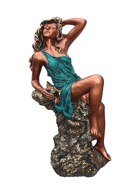 Скульптура Девушка с ракушкой